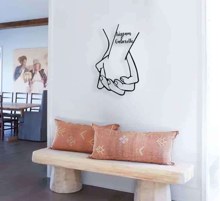 Hand in Hand - Wallart